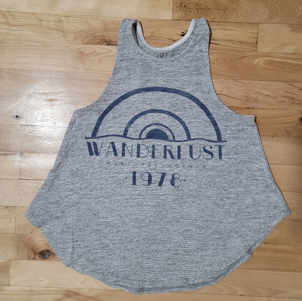 Freeze Wanderlust Tank Women's Small Gray